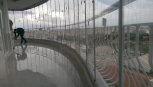 Giyotin Cam balkon montajı