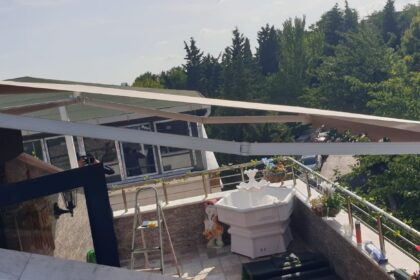 Pergola Balkon Tentesi