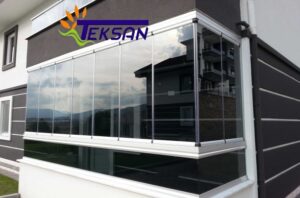 Maltepe Giyotin Cam Balkon